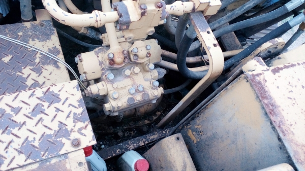 ขายKOMATSU. PC 100-2 ตามสภาพ