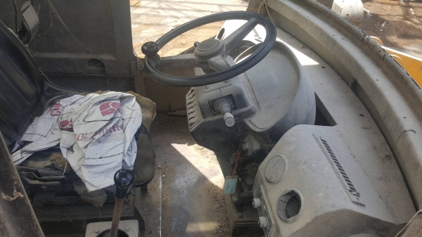 ขาย รถตัก XGMA รุ่น XG932III ออกห้างมือเดียวปี 54 เครื่องดี เกียร์ดี ยางเต็ม รถใช้งานอยู่ประจำ ราคาต่อรองได้