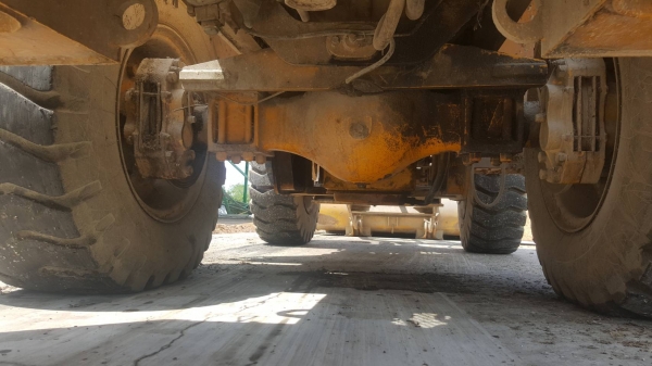 ขาย รถตัก XGMA รุ่น XG932III ออกห้างมือเดียวปี 54 เครื่องดี เกียร์ดี ยางเต็ม รถใช้งานอยู่ประจำ ราคาต่อรองได้