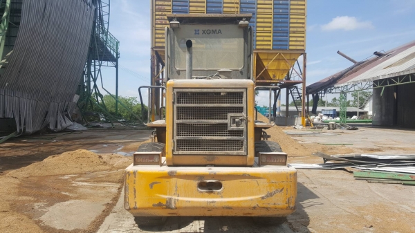 ขาย รถตัก XGMA รุ่น XG932III ออกห้างมือเดียวปี 54 เครื่องดี เกียร์ดี ยางเต็ม รถใช้งานอยู่ประจำ ราคาต่อรองได้