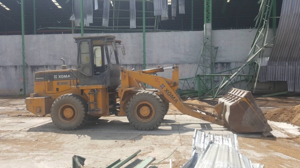 ขาย รถตัก XGMA รุ่น XG932III ออกห้างมือเดียวปี 54 เครื่องดี เกียร์ดี ยางเต็ม รถใช้งานอยู่ประจำ ราคาต่อรองได้