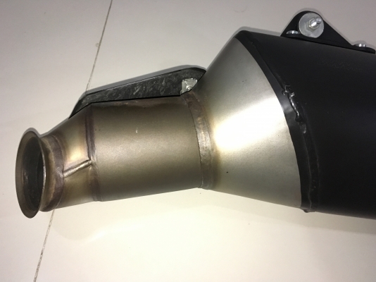 ปลายท่อเดิม Hypermotard 821