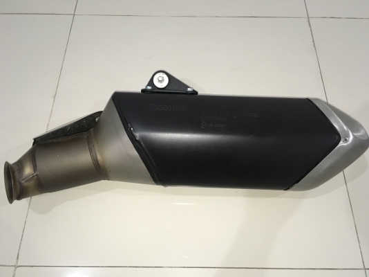 ปลายท่อเดิม Hypermotard 821