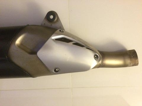 ปลายท่อเดิม Ducati monster 821