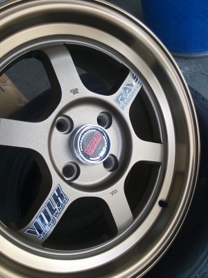 แม็กใหม่ทีอี37วี ขอบ 15 ราคา 7500 พร้อมยางไทย 11700 บาท พร้อมติดตั้ง