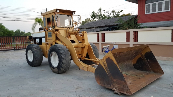 ขายรถตักล้อยาง สภาพดีครับ