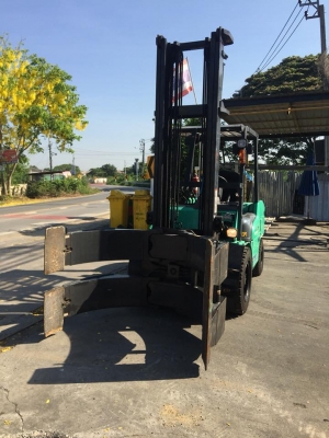 MITSUBISHI  FD35T  รถนอกเก่าญี่ปุ่น รถขนาด 3.5 ตัน เครื่องยนต์ดีเซล เกียร์ออโต้