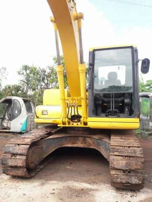ขายจ้า..KOMATSU PC120-6  เก่านอกแท้  สภาพสวย เดิมๆ  เครื่องปั๊มดี  7,XXX  ชั่วโมง  โทร 089-7462641  สุวรรณี