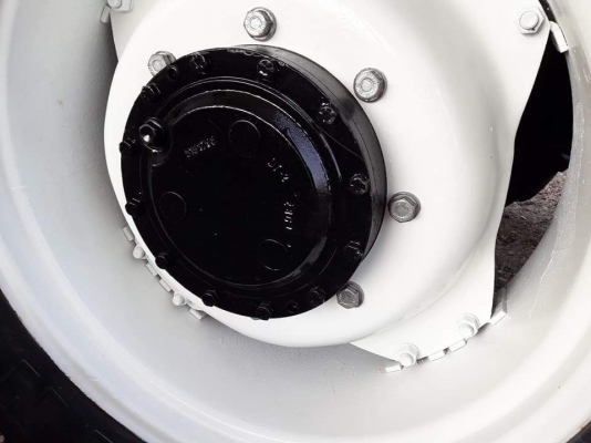 ขายรถไถฟอร์ด NEWHOLLAND TS100 4WD ขายรถไถฟอร์ด NEWHOLLAND TS100 4WD