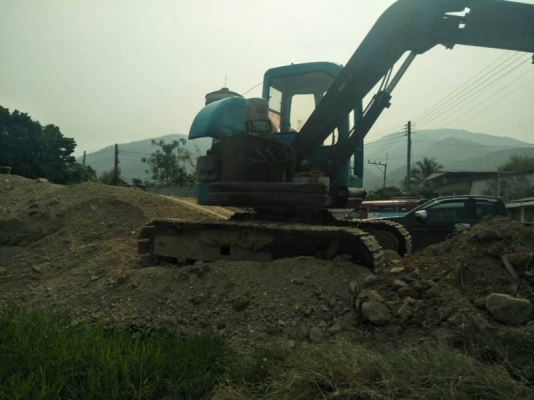 KOMATSU PC 75UU-2 KOMATSU PC 75UU-2
