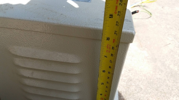 ขายหม้อแปลงไฟ INPUT 220V OUTPUT 100 - 110V  กำลัง 2000 วัตต์