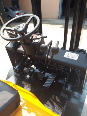 เครื่องยนต์ ISUZU ดีเซล เสา 3เมตร เข้าตู้ได้ เกียร์ ออโต้ สองแสนต้นๆเท่านั้น ชมเครื่องจักร โฟล์คลิฟท์ รอก นับ1,000รายการจากญี่ปุ่นwww.paholgroup.com