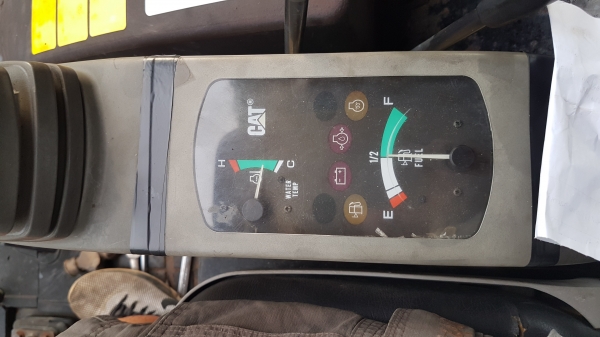 ขายCAT303 crรถนอก...440.000รถนอก.คอนโทรน้ำมัน