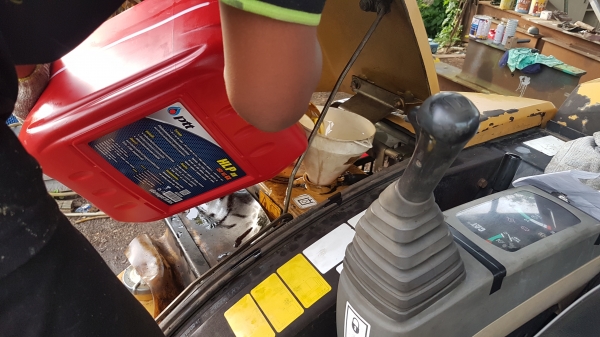 ขายCAT303 crรถนอก...440.000รถนอก.คอนโทรน้ำมัน