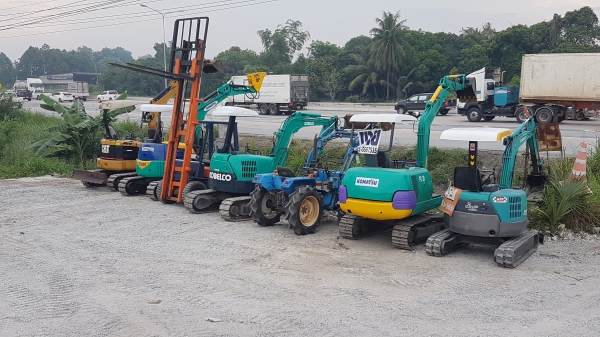 ขายCAT303 crรถนอก...440.000รถนอก.คอนโทรน้ำมัน