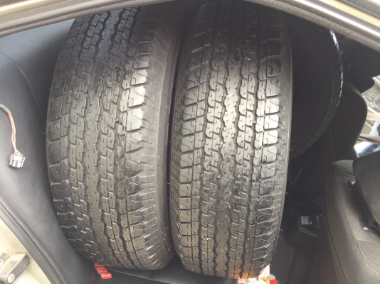 ยาง Bridgestone 245 70 16 ปลายปี17 ดอกเต็ม ไม่มีปะ ใช้ยาว ราคาไม่แพง