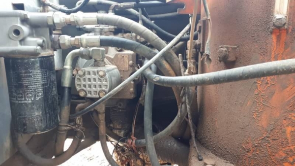 ขาย 650,000 HITACHI ZX 110-1 รถช่วงล่าง ดีเอวแน่น โซ่หนา ไฟฟ้าครบ แต่คันเร่ง ใช้สายธรรมดาอยู่ไม่ได้ต