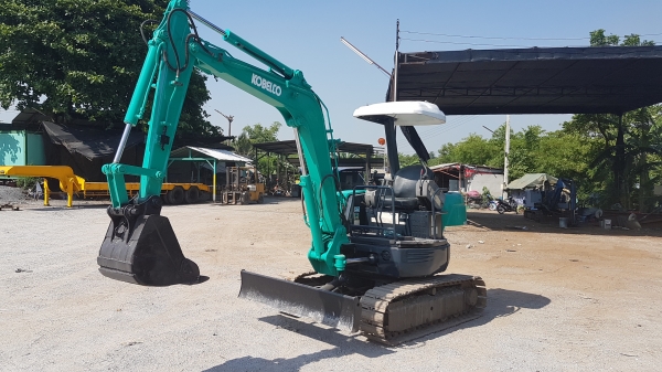 ขายkobelco30sr. ถูกๆไปเลย320000