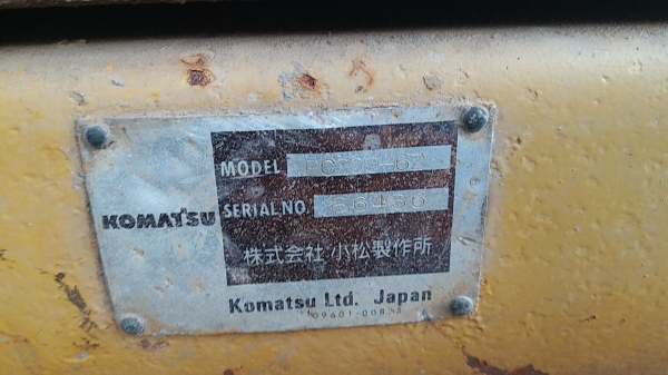 ขาย 735,000 KOMATSU pc 200-6 สเป๊ก JAPAN เครื่องดี ปั้มแรง เอวแน่น ช่วงล่างเต็ม รถสวยพร้อมใช้ เอกสารแจ้งจำหน่าย รถกำลังทำงานอยู่ รถอยู่ โคราช 090-772-3710 090-772-3708