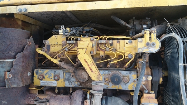 ขาย 735,000 KOMATSU pc 200-6 สเป๊ก JAPAN เครื่องดี ปั้มแรง เอวแน่น ช่วงล่างเต็ม รถสวยพร้อมใช้ เอกสารแจ้งจำหน่าย รถกำลังทำงานอยู่ รถอยู่ โคราช 090-772-3710 090-772-3708