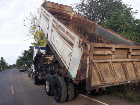 Isuzu 320 แรง ปี 51 maxload เครื่อง/เกียร์/คัสซีสวยพร้อมใช้ แม่เดี่ยวดัมพ์สามมิตร มีระบบลากพ่วง #เดิมๆหรือเก็บสีได้หมดค่ะ ทะเบียนพร้อม