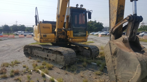 ขาย 1,190,000 KOMATSU pc 130-8 ทำงาน 11,000 ชม.ไฟฟ้าครบ เตรื่องดี ปั้มแรง เอวแน่น ช่งงล่างเต็ม เอกสารแจ้งจำหน่าย รถพร้อมใช้ รถอยู่ สุพรรณบุรี 090-772-3710 090-772-3708