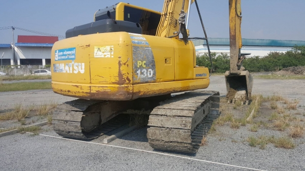 ขาย 1,190,000 KOMATSU pc 130-8 ทำงาน 11,000 ชม.ไฟฟ้าครบ เตรื่องดี ปั้มแรง เอวแน่น ช่งงล่างเต็ม เอกสารแจ้งจำหน่าย รถพร้อมใช้ รถอยู่ สุพรรณบุรี 090-772-3710 090-772-3708