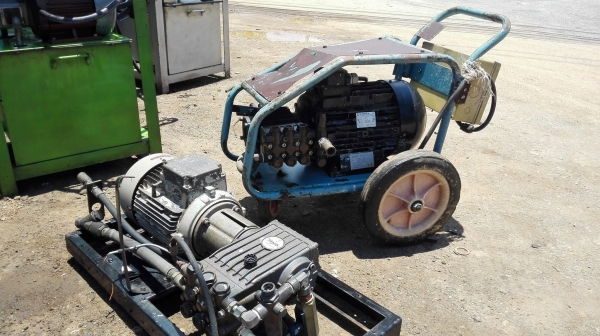 ปั้มฉีดน้ำแรงดันสูงอิตาลี่ 200 Bar 10 HP 380V