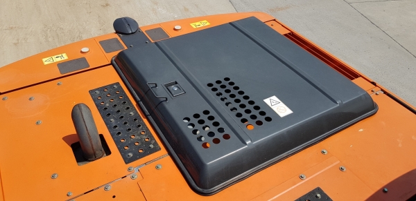 ขายดาวน์รถแบคโฮ HITACHI ZX200-5G ใช้งานเพียง 2 พันชั่วโมง สภาพนางฟ้า