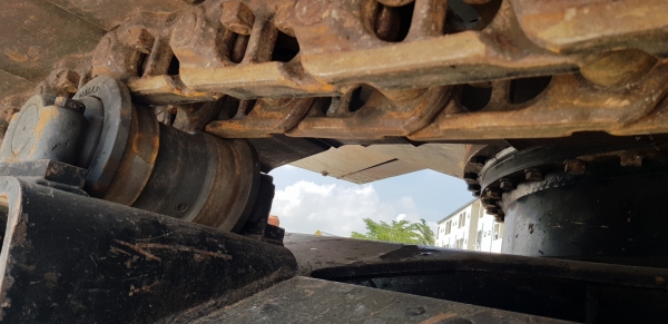 ขายดาวน์รถแบคโฮ HITACHI ZX200-5G ใช้งานเพียง 2 พันชั่วโมง สภาพนางฟ้า