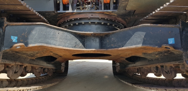 ขายดาวน์รถแบคโฮ HITACHI ZX200-5G ใช้งานเพียง 2 พันชั่วโมง สภาพนางฟ้า