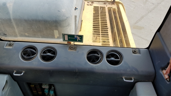 ขายรถแบคโฮ KOMATSU PC130-8 สภาพดี พร้อมใช้งาน ราคาไม่แรง