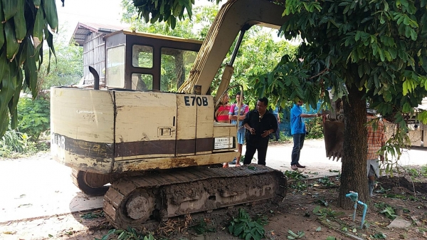 ขาย!! >>> CAT E70B รถพร้อมใช้งาน ราคาเบาๆ <<< เบอร์ติดต่อ 098-7155789 086-4631102