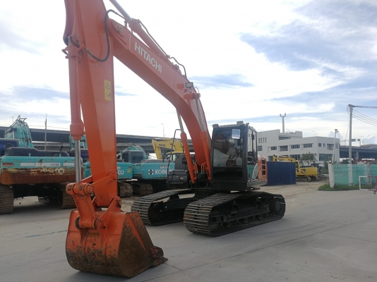 ขายรถแบคโฮ HITACHI ZX200-5G ชั่วโมงการทำงาน 2,500 ชม. ขายรถแบคโฮ HITACHI ZX200-5G ชั่วโมงการทำงาน 2,500 ชม.