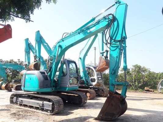 ขายจ้า..KOBELCO SK135SR YY00  เก่านอกแท้  ปลายยาวพิเศษ  มีลายแย๊ก  7,XXX  ชั่วโมง  พร้อมใช้  โทร  089-3818694  จ๊อย