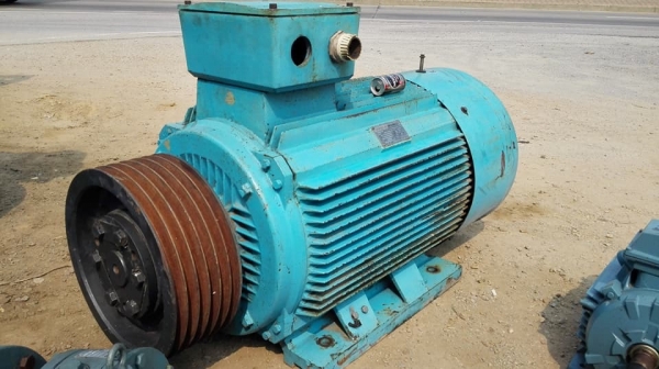 มอเตอร์ CROMTON 220 HP 4 POLE ของใหม่สแป 100\%