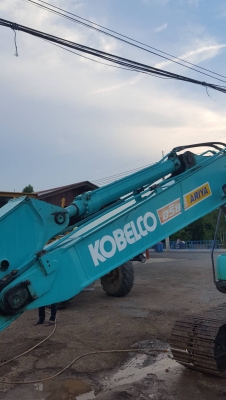 รถแบคโฮ KOBELCO  SK140 เอกสารอิวอยซ์   10,800. ชั่วโมง