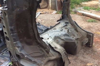 โครงห้องเครื่องไทรตั้น สภาพสวย เดิมๆ ขาย 6,000บาท (ศุภากร 091-1903107  ,0814252943)