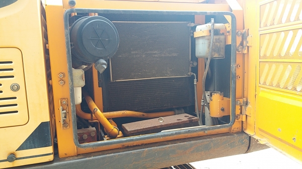 ขาย 735,000 แบคโฮ SANY SY 135 C ทำงาน 5,785 ชม. ไฟฟ้าครบ เครื่องดี ปั้มแรง เอวแน่น โซ่หนาแต่บูชแตก เอกสารแจ้งจำหน่าย รถอยู่ บางนา กทม. 090-772-3710 090-772-3708 ขาย 735,000 แบคโฮ SANY SY 135 C ทำงาน 5,785 ชม. ไฟฟ้าครบ เครื่องดี ปั้มแรง เอวแน่น โซ่หนาแต่บูชแตก เอกสารแจ้งจำหน่าย รถอยู่ บางนา กทม. 090-772-3710 090-772-3708