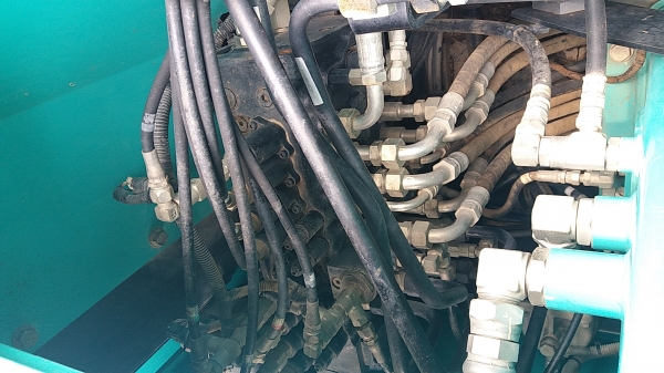 ขาย 1,190,000 KOBELCO sk 75-8 super ทำงาน 8,700 ชม. รถสวยเหมือนใหม่  ไฟฟ้าครบ เครื่องดีเยี่ยม เอวแน่น ช่วงล่างเต็ม เอกสารแจ้งจำหน่าย รถพร้อมใช้ 090-772-3710 090-772-3708