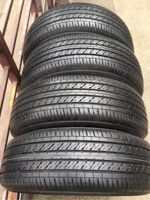 ยางถอดป้ายแดง Dunlop 215 65 16 ปี18 ราคาไม่แพง ยางถอดป้ายแดง Dunlop 215 65 16 ปี18 ราคาไม่แพง