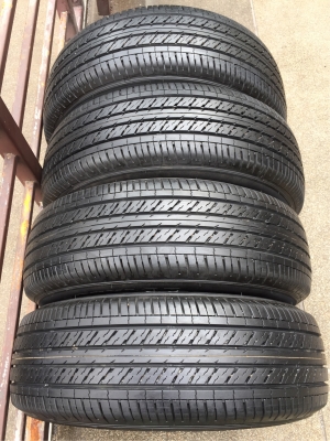 ยางถอดป้ายแดง Dunlop 215 65 16 ปี18 ราคาไม่แพง ยางถอดป้ายแดง Dunlop 215 65 16 ปี18 ราคาไม่แพง