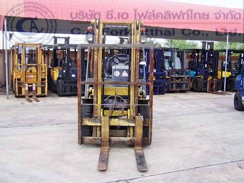 ขาย รถโฟล์คลิฟท์ KOMATSU รุ่น FD20-11