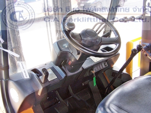 ขายรถ โฟล์คลิฟท์ TOYOTA รุ่น 7FD30