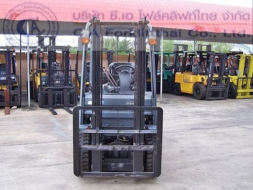 ขายรถ โฟล์คลิฟท์ TOYOTA รุ่น 8-FGL15