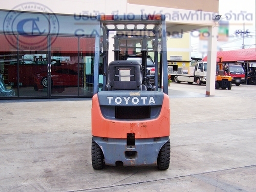 ขายรถ โฟล์คลิฟท์ TOYOTA รุ่น 8-FGL15