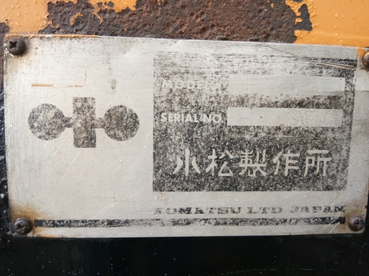 ขายแบคโฮKOMATSU. PC-60-1เก่าไทยใช้งานอยู่เอวแน่นโซ่ดีปั้มเฟืองตามสภาพสนใจโทร0641019335/0807346335ครับ