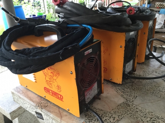 ขายตู้เชื่อมอาร์กอนมือ2 ยี่ห้อ AM-WELD รุ่น AM-TIG200S พร้อมสายอาร์กอน ไม่มีเกจและถังอาร์กอน ใช้งานได้ปกติ มี 3 ตัว ราคาตัวละ 5,200 บาท