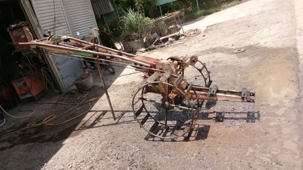 ขายตัวคอสโม.สภาพดีสีสวยพร้อมใช้.