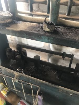 ขายด่วน ตาชั่งม้า ชั่งวัว 1000กิโลกรัม มีล้อเข็นได้ ขาย 35000 บาท ขายด่วน ตาชั่งม้า ชั่งวัว 1000กิโลกรัม มีล้อเข็นได้ ขาย 35000 บาท